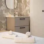 Luxury Picasso By Nagoa Homes 公寓 *